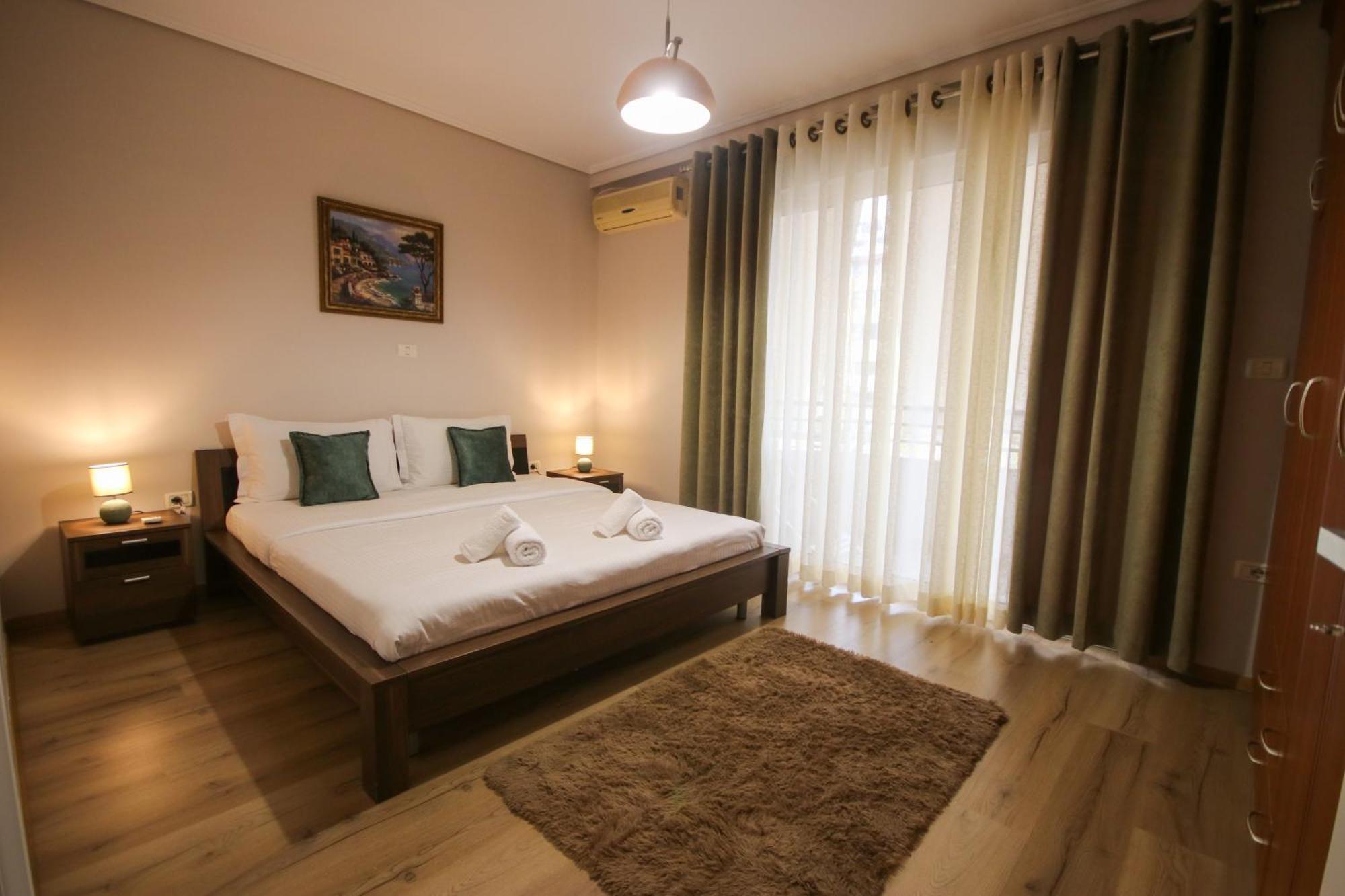 Johan's Tirana